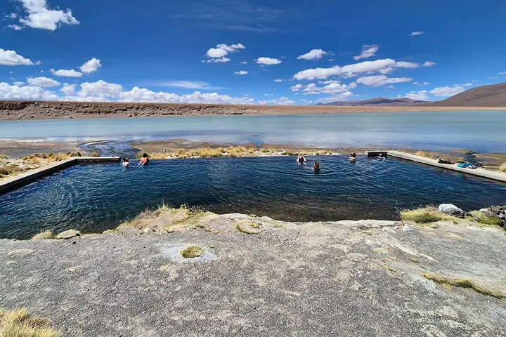PLANO 4 DIAS 3 NOITES SALAR DE UYUNI
