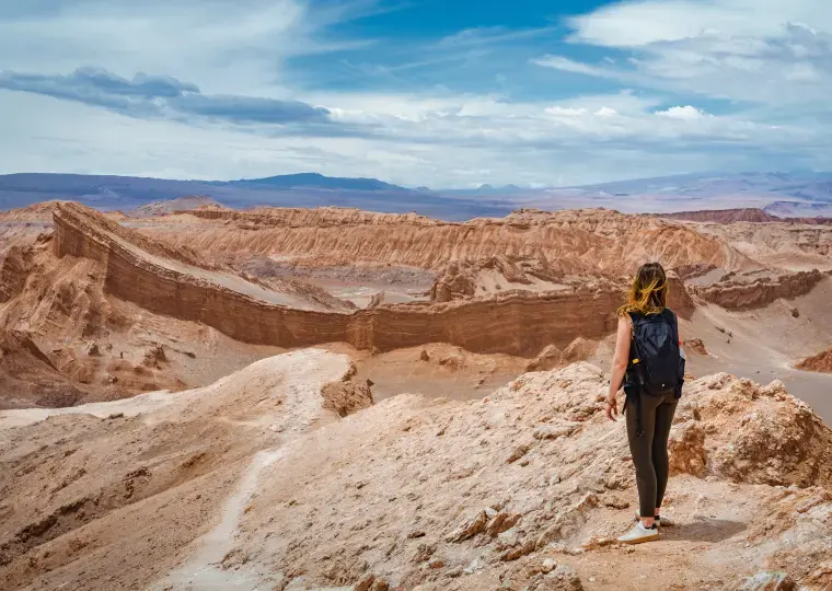 El Valle de la Luna al Atardecer: Una Guía Completa